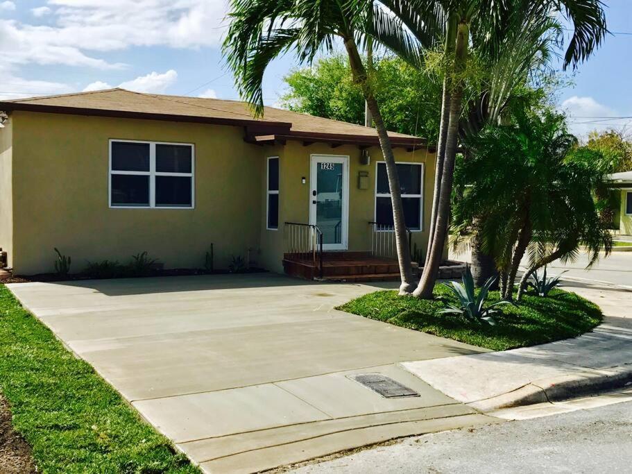 The Fort Laudy Daudy Villa Fort Lauderdale Eksteriør billede